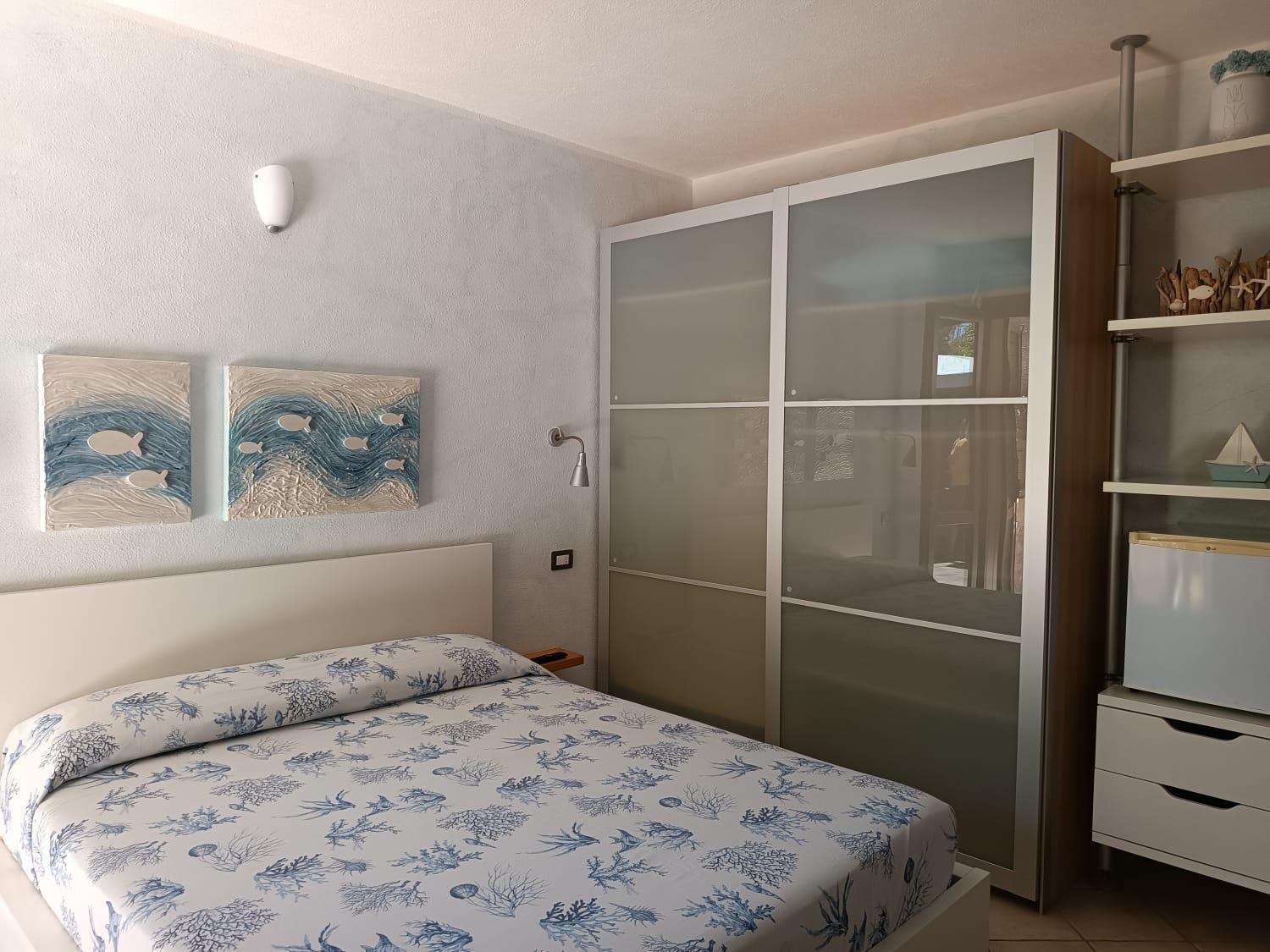 B&B Crisalide Ла Мадалена Екстериор снимка